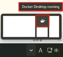 Windowsのタスクトレイを確認し、Docker Desktopが起動していることを確認する操作の画面キャプチャ
